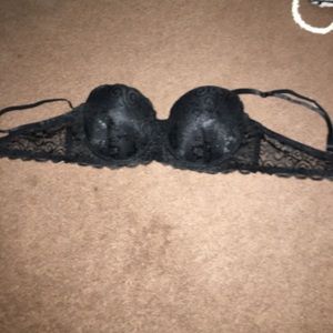 black lace push-up bra